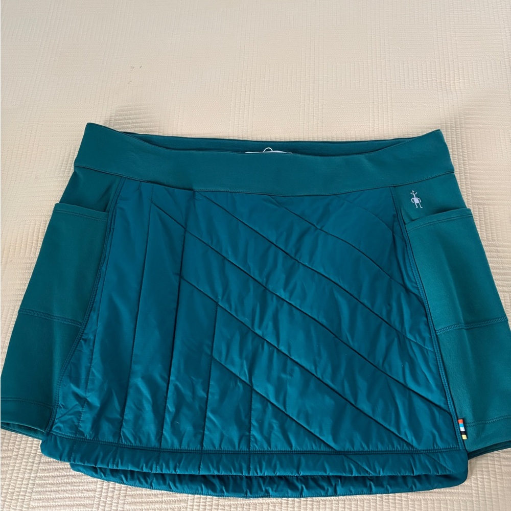 NWT Smartwool Smart Loft skirt size XL. Forest green